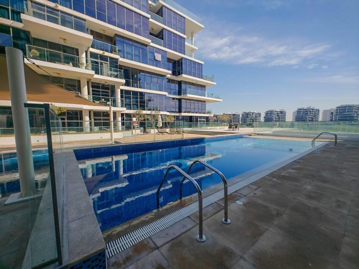 Peaceful Studio With Captivating Views In Damac Hills Apartment Dubai Exterior photo