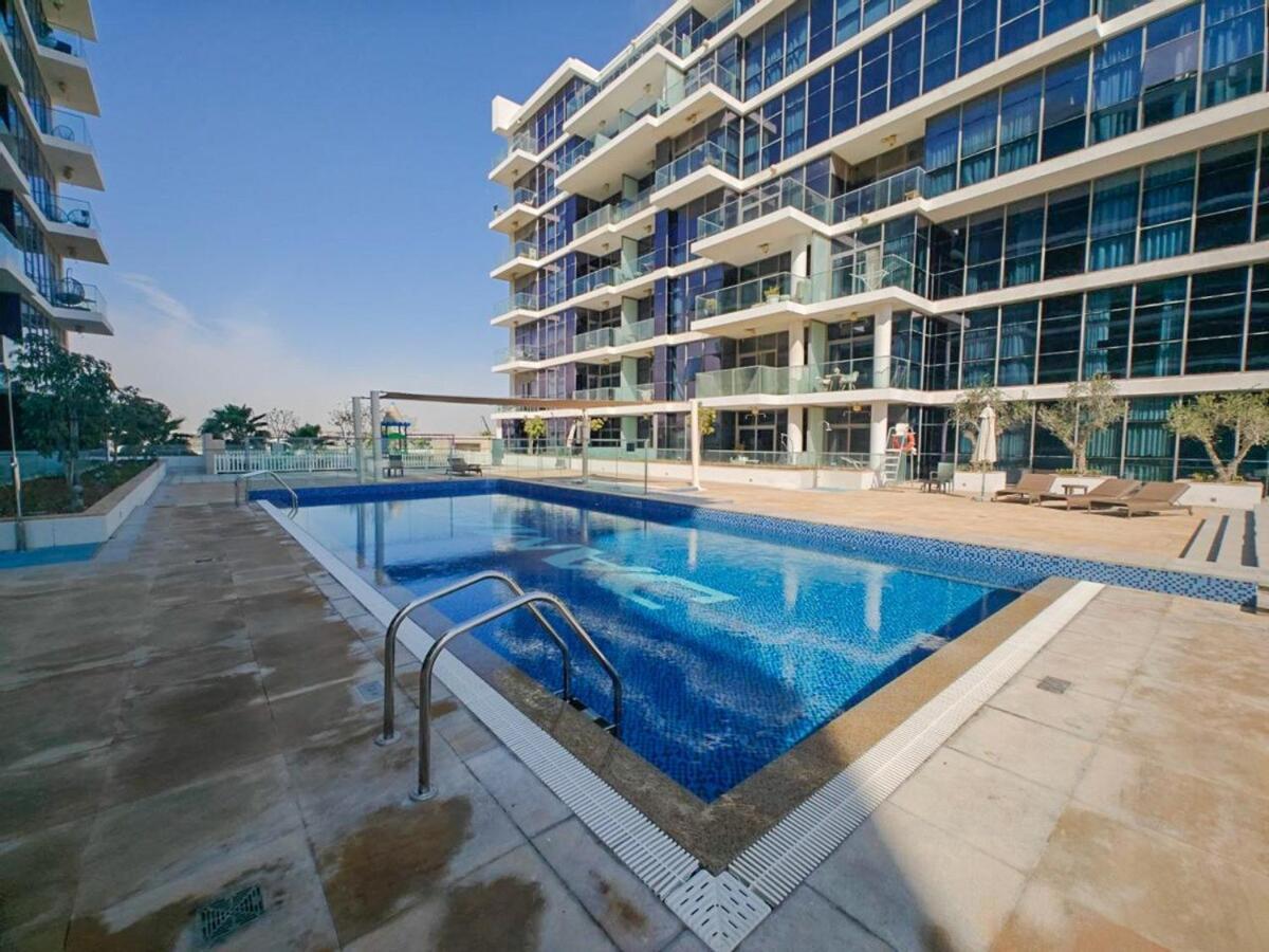 Peaceful Studio With Captivating Views In Damac Hills Apartment Dubai Exterior photo